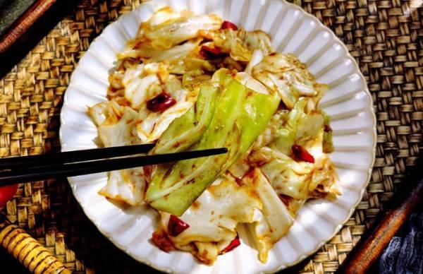 爆炒红菜苔的烹饪方法_红苔菜怎样炒好吃_爆炒红菜苔的做法