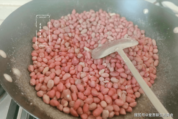 花生米脆的做法窍门_花生脆米做法香料怎么做_香脆花生米的做法