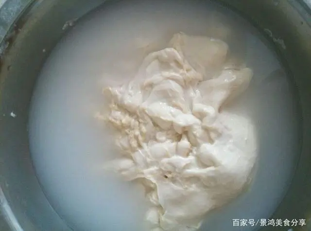 做凉皮的面粉是哪种面粉_做凉皮那种面粉更好_面粉做凉皮的做法与配方