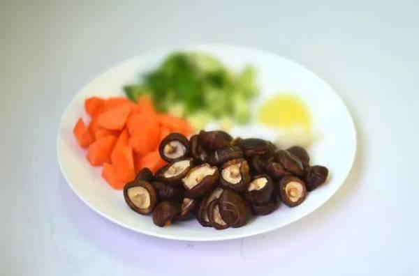 橄榄豆的做法_豌豆橄榄菜做法视频_橄榄菜豌豆的做法