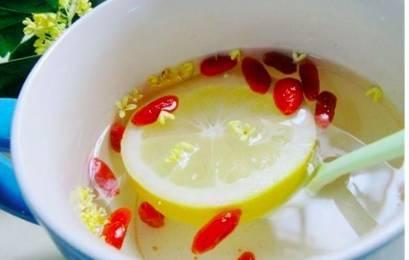 柠檬冰糖做法和功效_柠檬冰糖做法介绍水果怎么做_冰糖柠檬水做法介绍