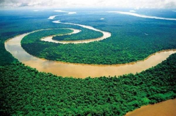 亚马逊河流是哪个国家的_亚马逊河流有多长_亚马逊河在哪